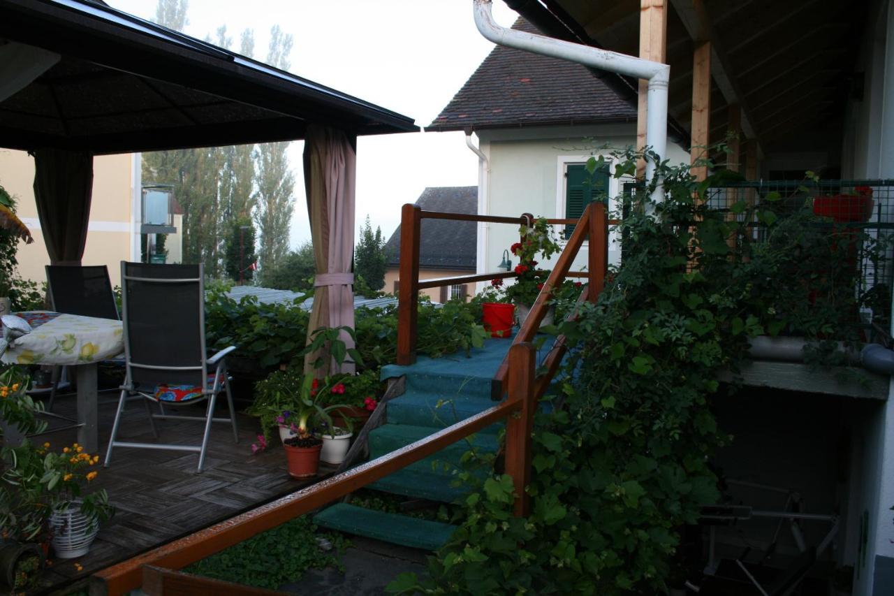 Pension Pock Tieschen Exterior photo